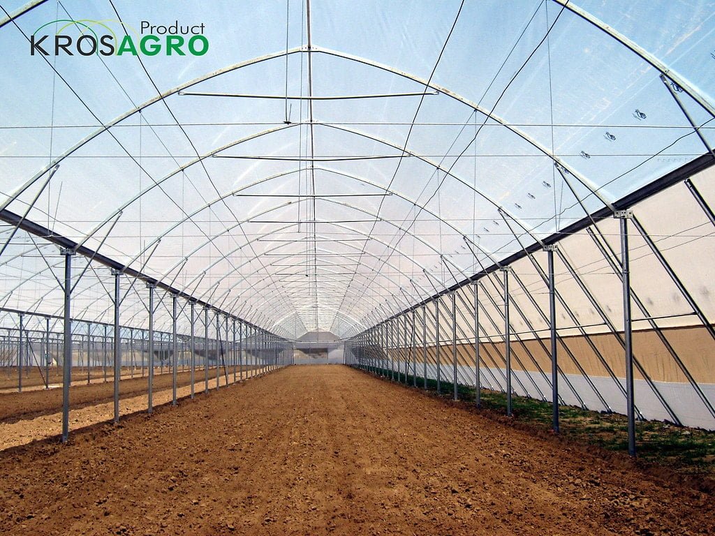 Professional tunnel for the production of seedlings